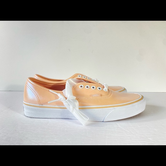 Vans Authentic Pearl Suede Spanish Villa Sneakers - Picture 2 of 7